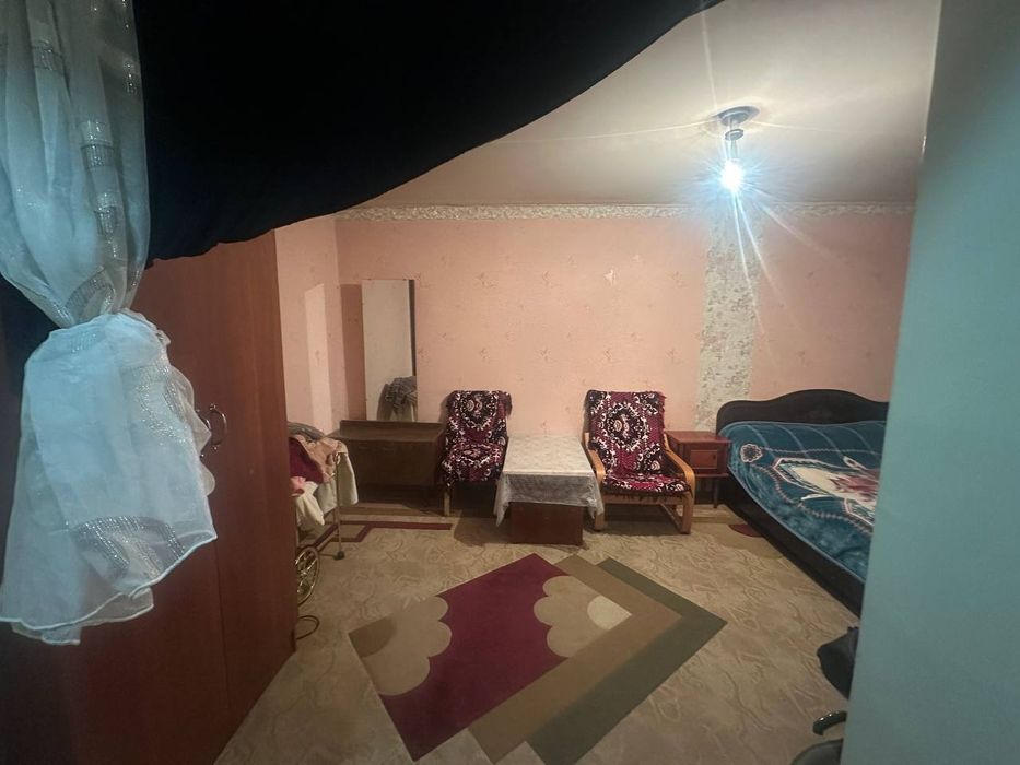 Аренда 1 хона 1 этаж бульвар иняз оркасида