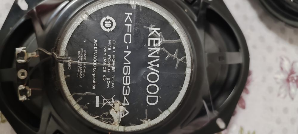 Piyoneer Магнитофон kenwood калу́нка сотилади