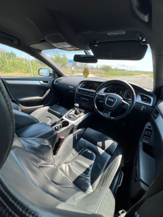 Dezmembrez audi a5 sportback 2.0 tdi caha quattro