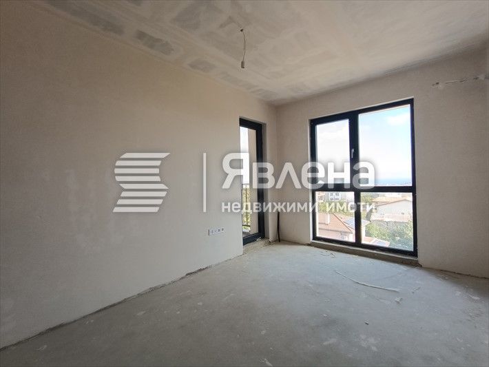 Продава се Четиристаен апартамент в Варна, Виница - 152 кв.м за 1379 €/кв.м - Снимка #9