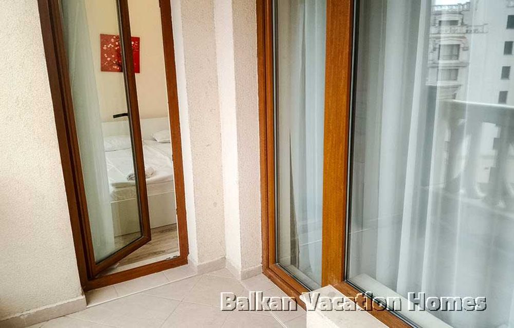 Продава се Тристаен апартамент в с. Аспарухово, Област Варна - 92 кв.м за 909 €/кв.м - Снимка #13