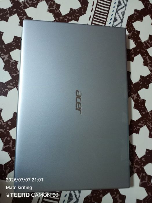 Laptop Acer Aspire 13 DDR4 HD 1080 1 terabayt