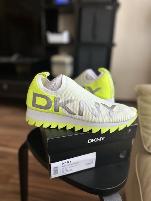 Сникерсы кроссовки DKNY