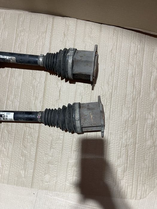 Planetara stanga dreapta Audi A4 B8 / A5 8T 2.7 Automat 8K0407271S Eu5