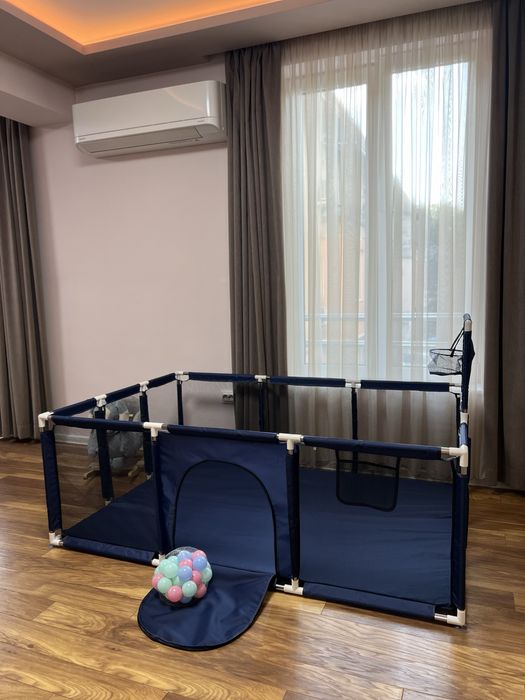 Кошари + килимчета/ПОДАРЪК 30бр. топки