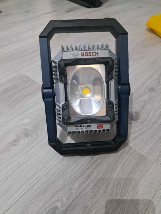 Far ,lanterna Bosch 14.4 v , 18 v GLI 18V - 2200C