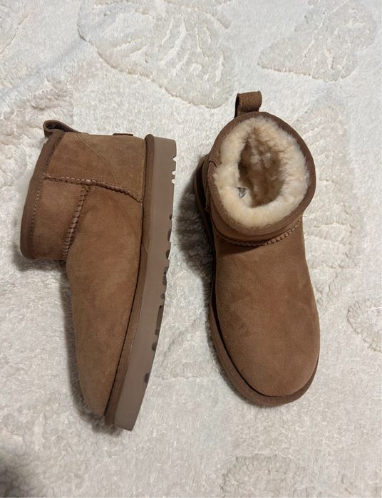 Ugg uri simple piele intoarsa