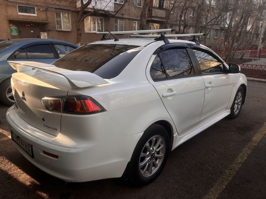Митсубиси ланцер ЯПОШКА