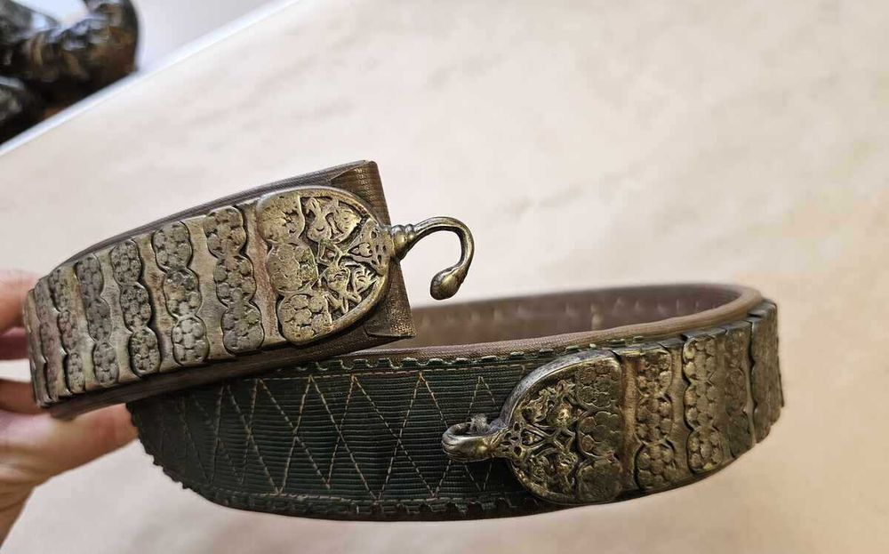 Възрожденски български етнографски колан сачан сребро