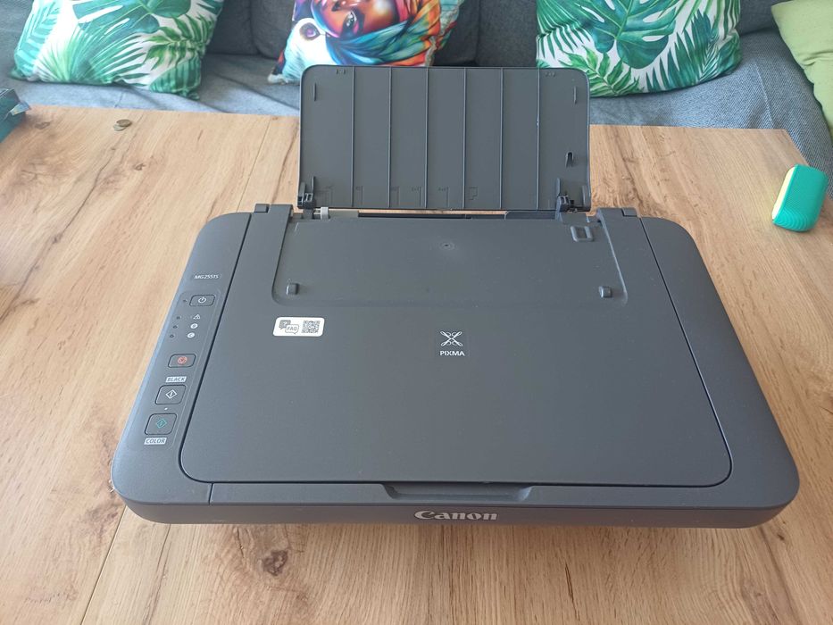 Цветен прентер Canon