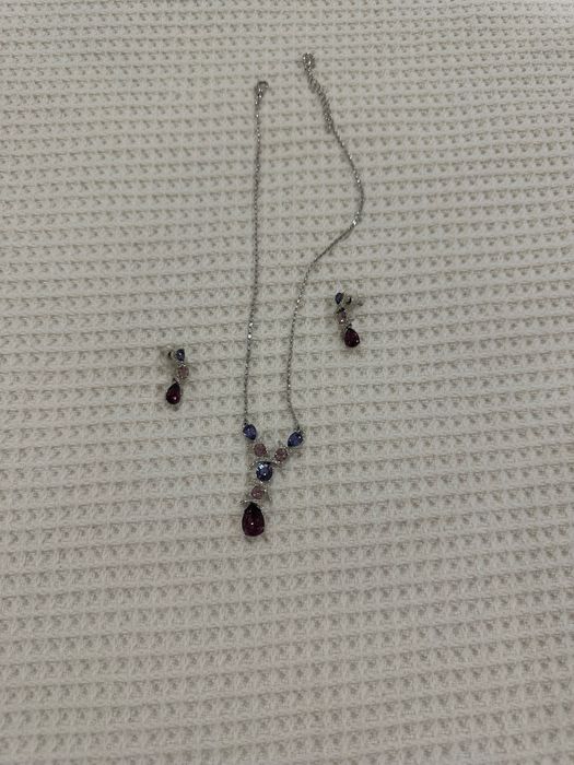 Комплект обеци с колие