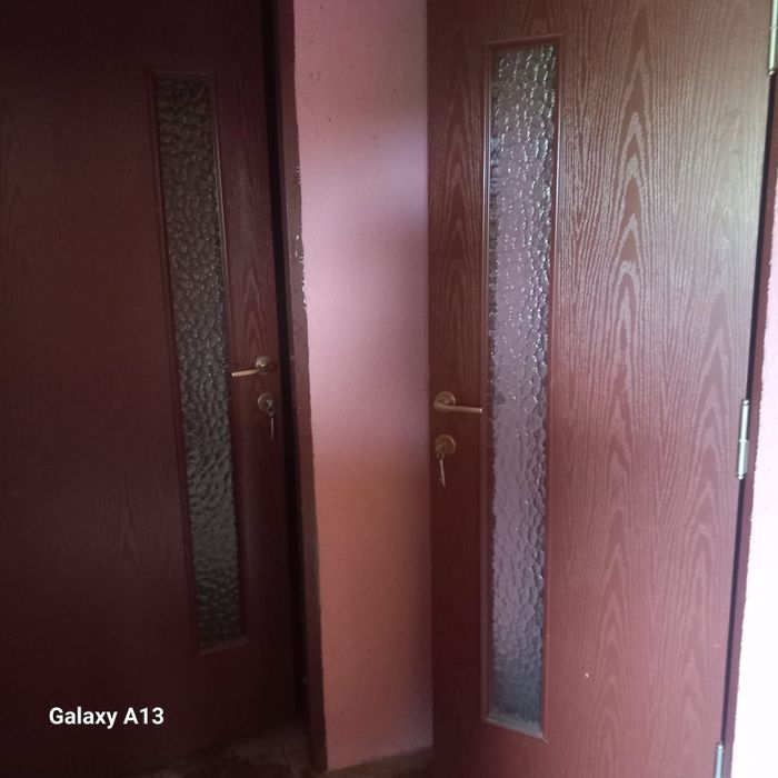 Vând apartament la casa