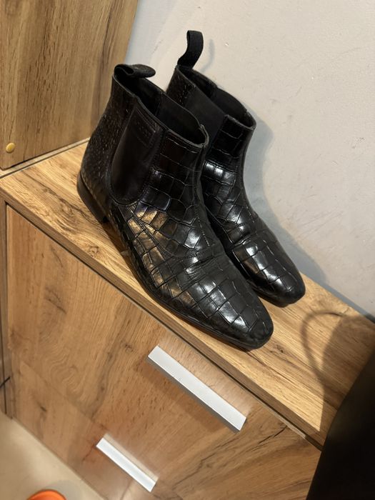 Dsquared , paciotti , philipp plein , bally , balenciaga i drugi