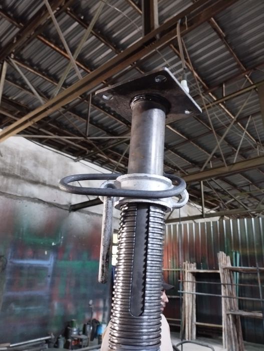 Продается новый стойка