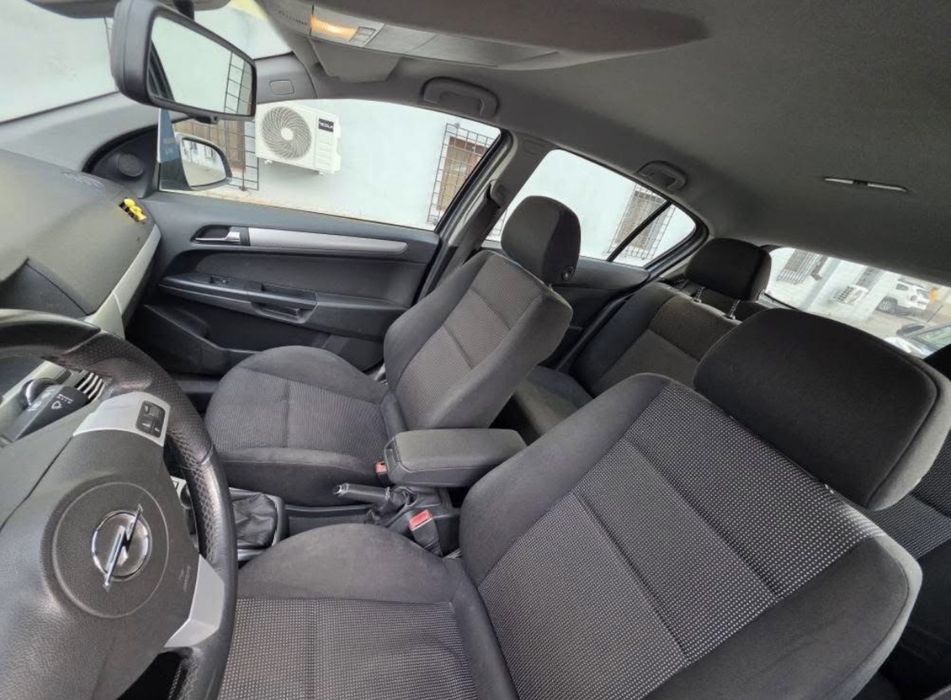 Opel Astra H 1.7 cdti