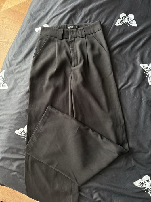 Дамски дънки и панталони