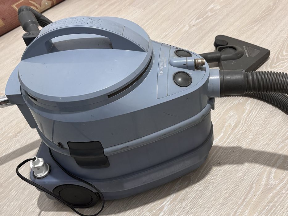 Продам Пылесос Philips Triathlon 2000 — мощный, рабочий