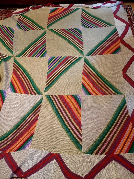 Ръчно Плетен килим