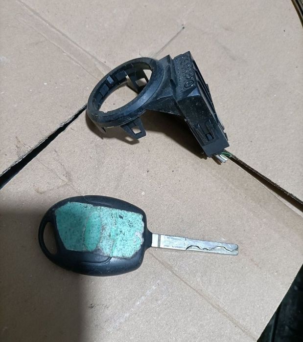 Contact,cheie:Mondeo,C,S Max,Focus 2,Galaxy...asigur expedierea coletu