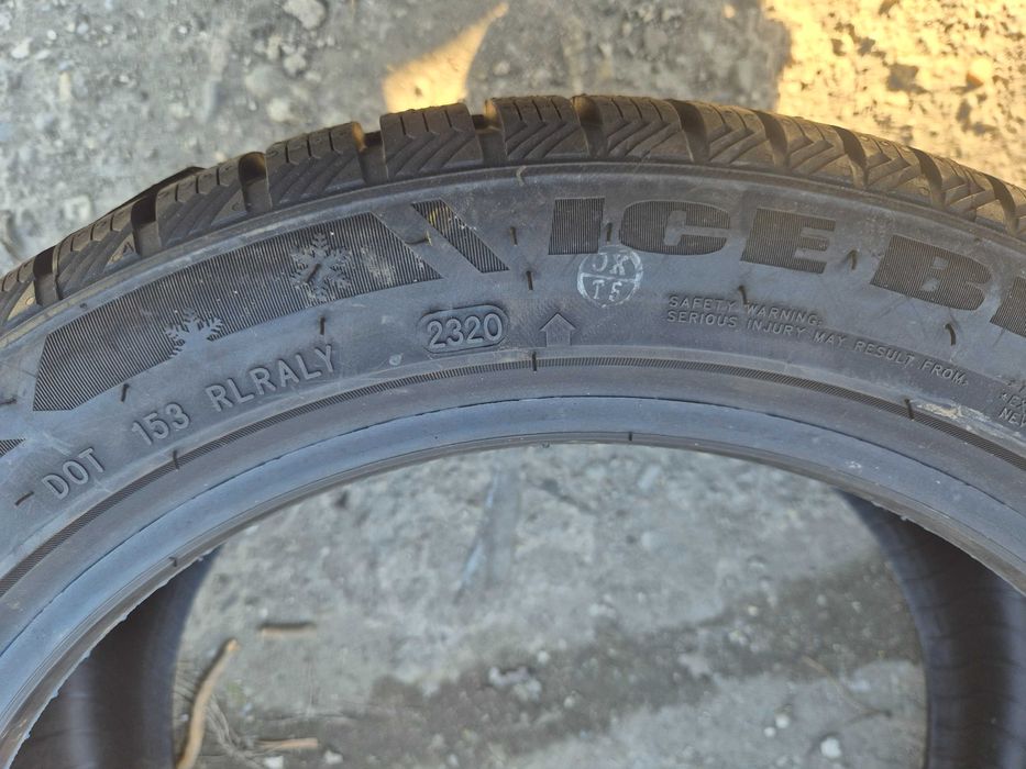 2 Anvelope M+S - 215/45/16 - SAILUN - NOI - DOT 2020 !