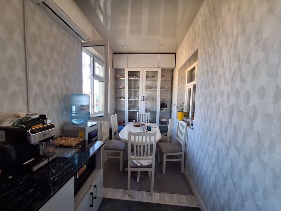 Продоётся 4/9/9 хорошая уютная квартира очень хорошая локация