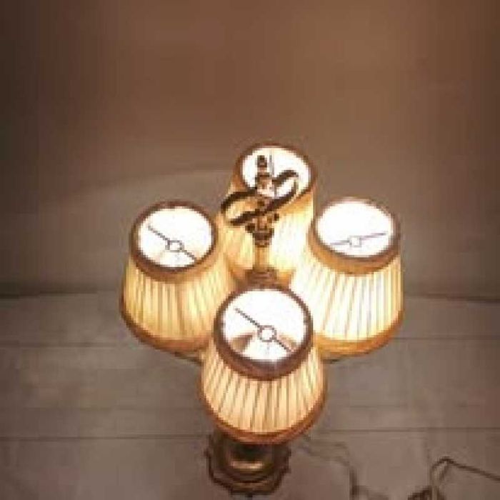 Veioza din bronz solid cu 4 brațe