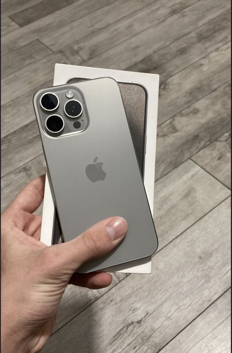 Iphone 15 pro max на 256gb  Айфон 15