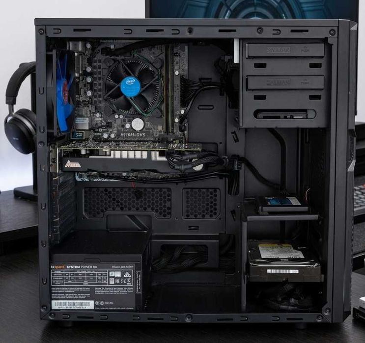 Продавам настолен компютър който става и за игри / i5-7400 / 16GB RAM / GTX 1050 Ti 4GB / 240SSD + 1TB HDD / 550W Захранване be quiet! / Кутия Zalman