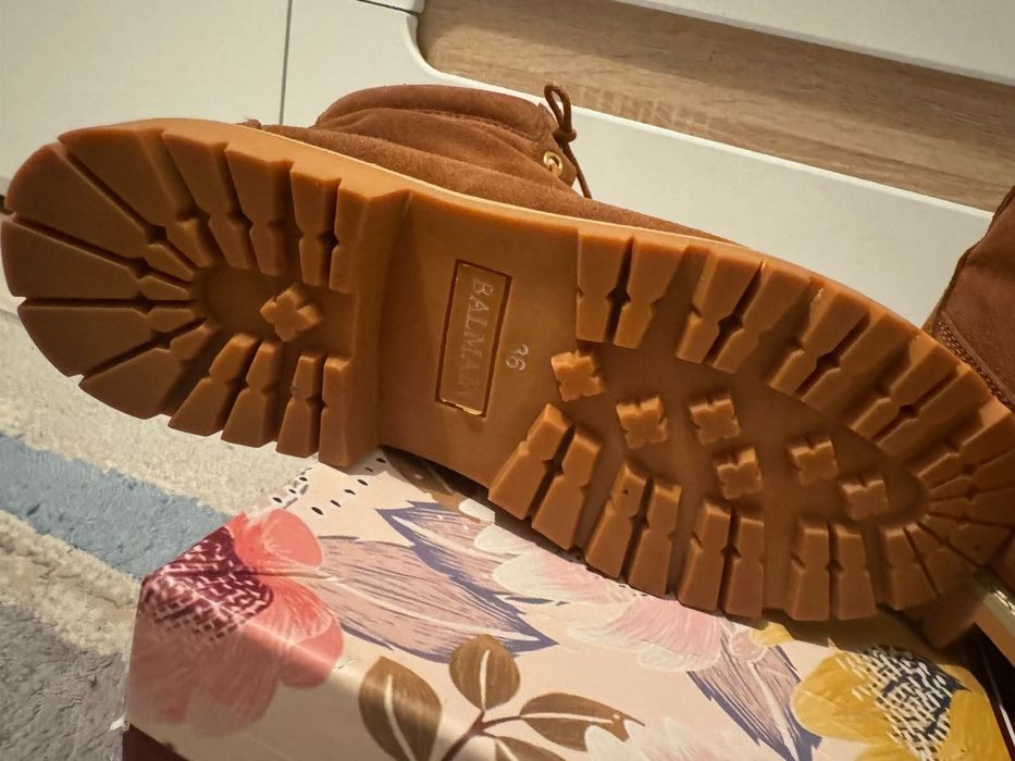 Зимние новые ботинки