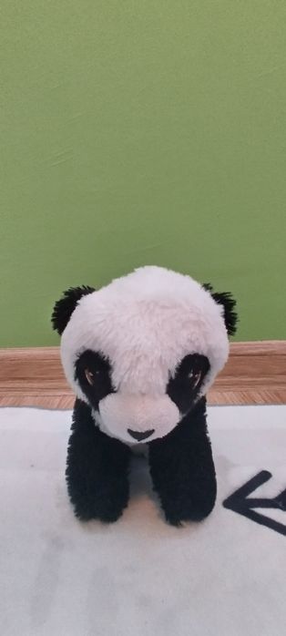 Нова плюшена панда