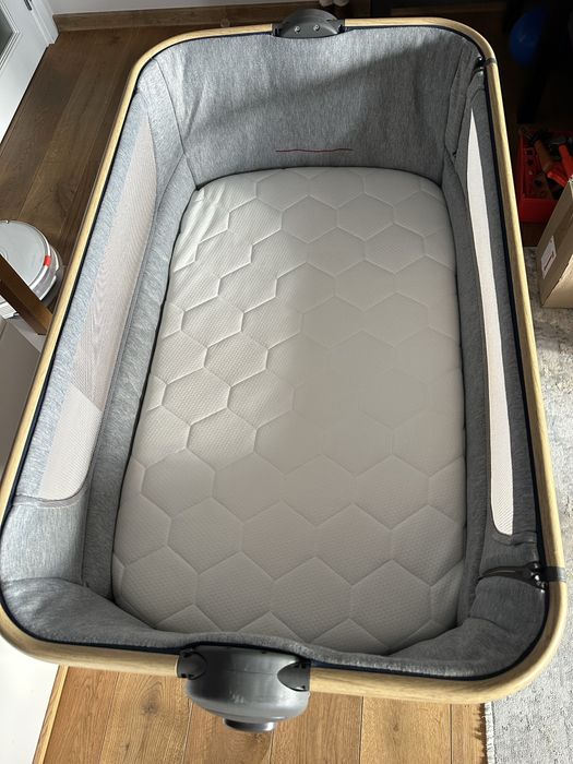 Кошара next to me Lionelo Timon