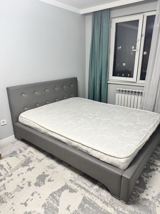 Продается кровать, в отличном состоянии, срочно