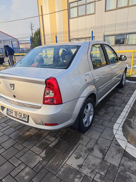 Dacia LOGAN 2012