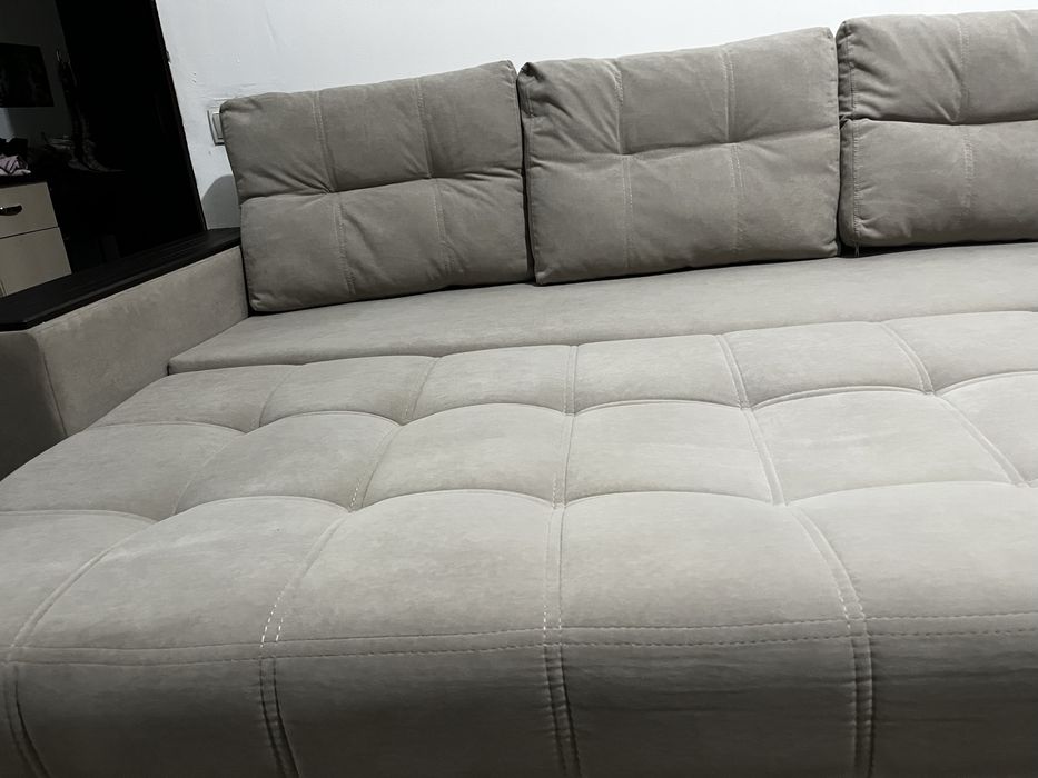 Гостинный раскладной  диван