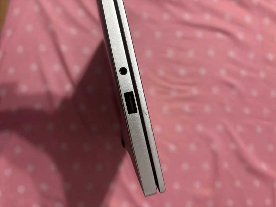 VÂND Laptop Huawei MateBook D 14