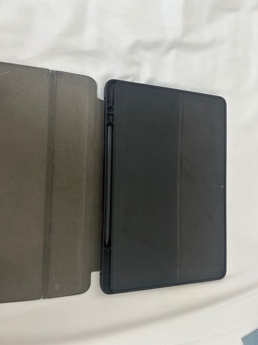 Продам планшет Tab s7