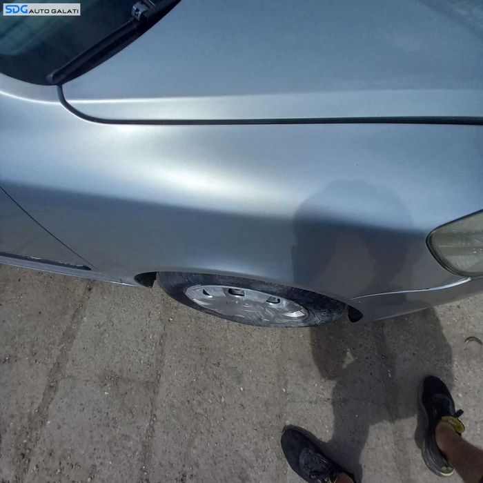 Aripa Dreapta Fata cu Inceput de Rugina Skoda Octavia 2 Facelift 2008 - 2013 Culoare 9156 [0640]