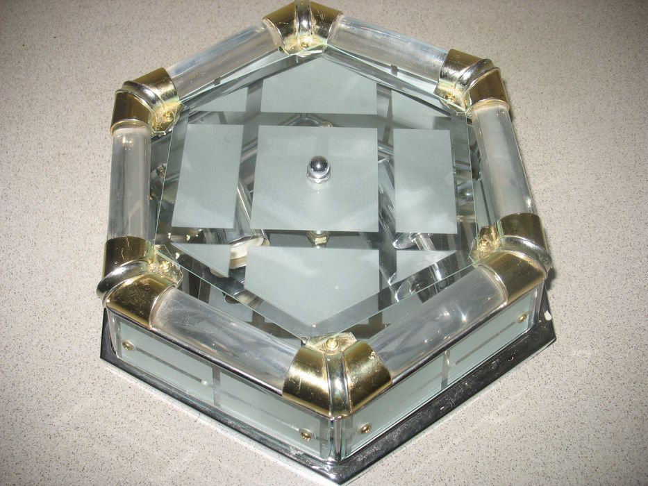 Люстра 2-х рожковая, светильник, люстры.