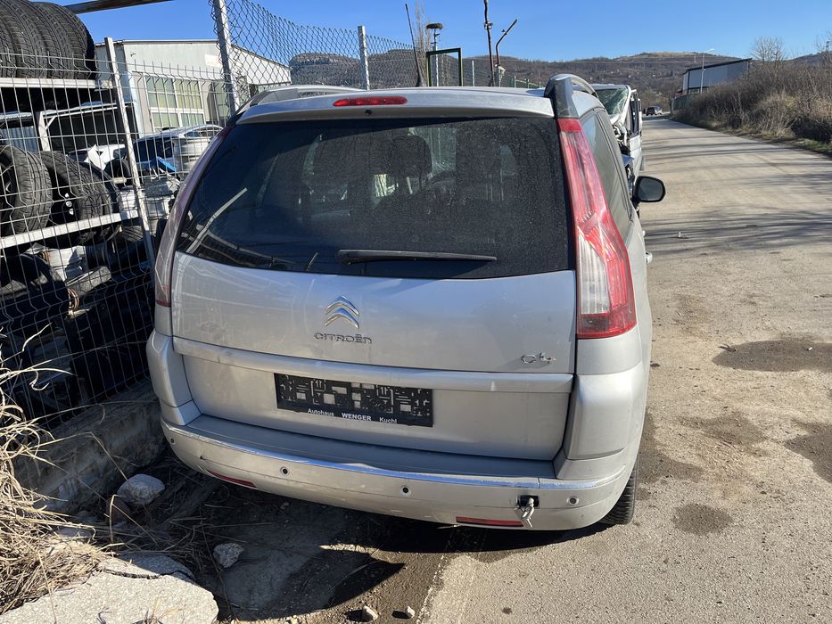 Citroen C4 Picasso 2011 г На части