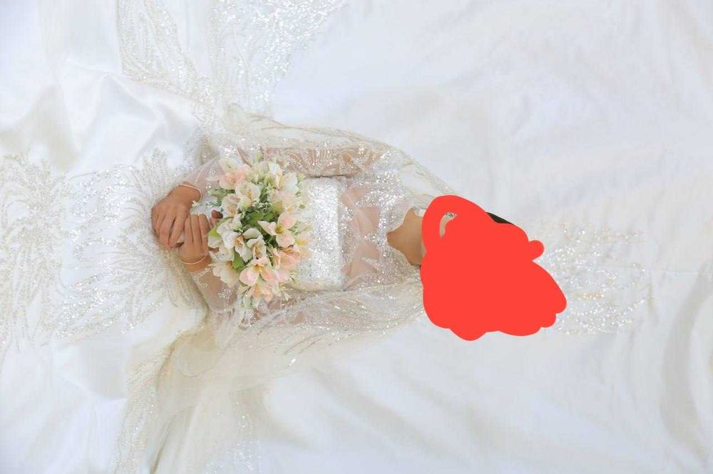 Kelinlar fatasi sotiladi old va orqa qismi ikki qavat turli