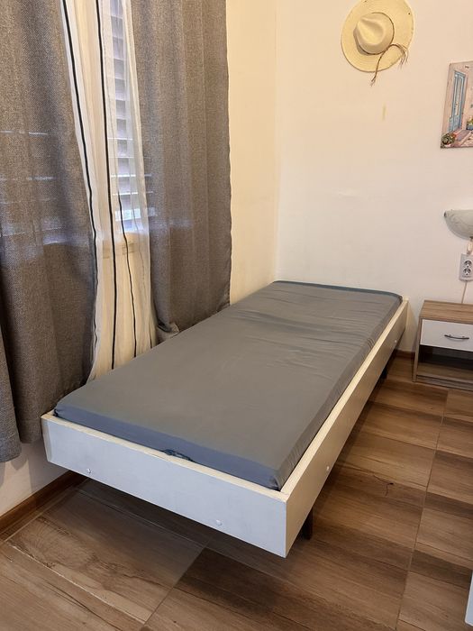 Подарявам легла с матраци