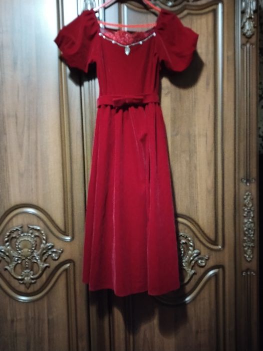 1 marta kiyilgan 2025 yil mart oyida olingan