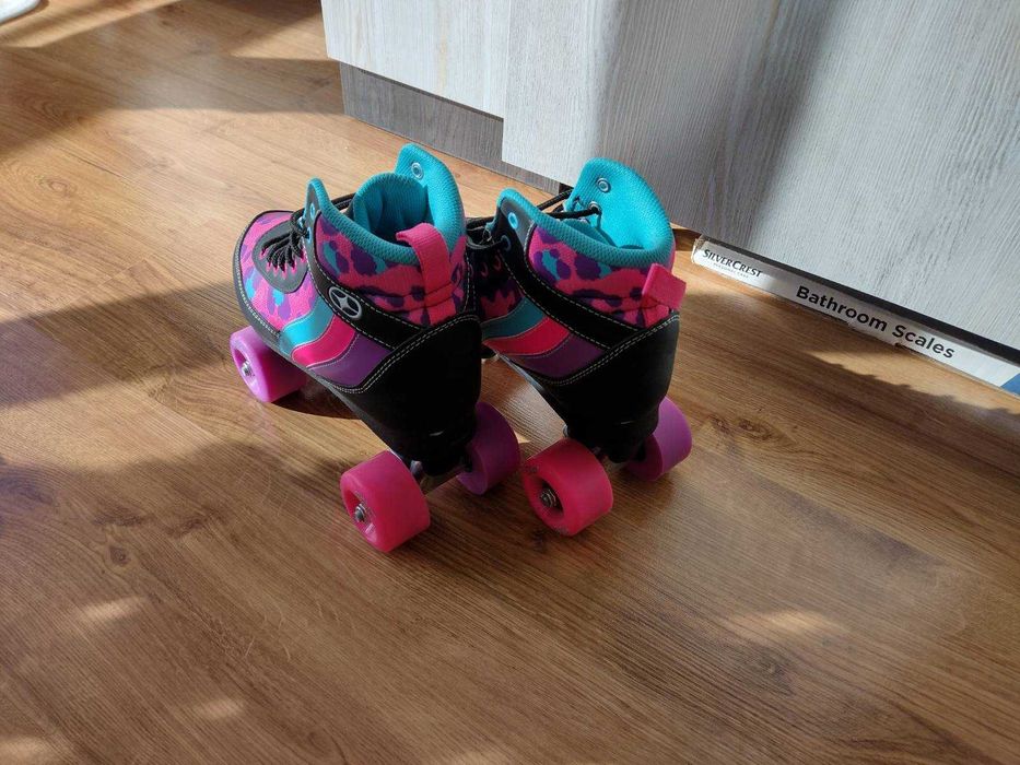 Ролкови кънки - номер 36
