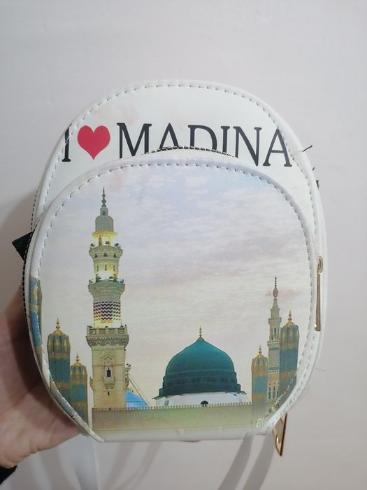 Ayollar qizlar uchun sumka