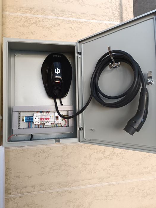 Установка зарядное станций для Электромобилей