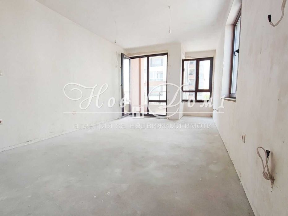 Продава се Тристаен апартамент в Варна, Кайсиева градина - 73 кв.м за 1917 €/кв.м - Снимка #1