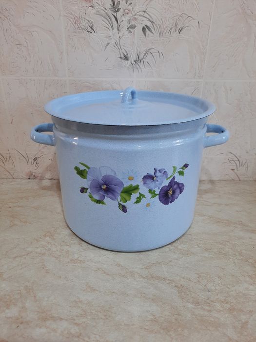 Кастрюля 9 литров