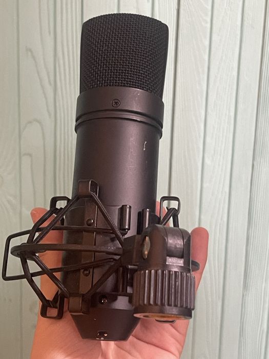 Микрофон M-Audio AIR 192 4 Vocal Studio Pro