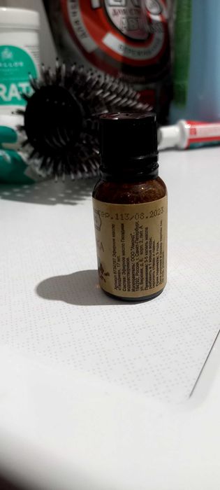 Масло гвоздики. Рекомендую от мошек