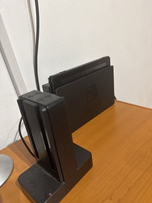 Nintendo switch bundle- schimb cu ps5 disk